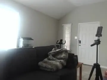 h0lyangel – webcam model profile photo Image 8