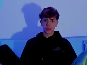 Amicisegreti – webcam model profile photo Image 3