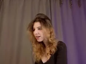 danielleschurg chat room preview Image 9