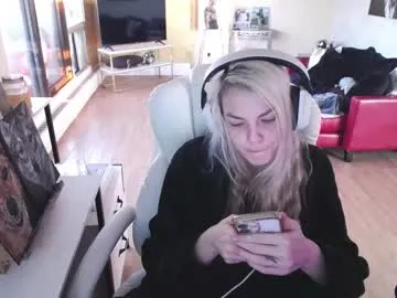 amylovesyouu – webcam model profile photo Image 13