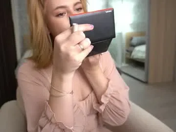 loving_ladies – webcam model profile photo Image 14