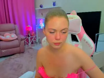 roxanelan – webcam model profile photo Image 19