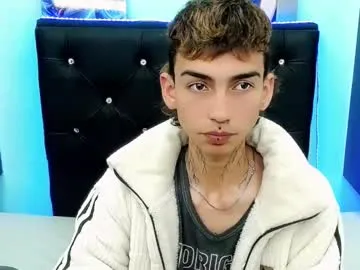 Sexy_anaamika chat room preview Image 9