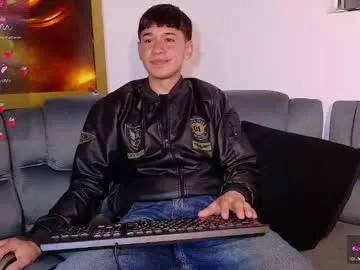 GmGit – webcam model profile photo Image 4