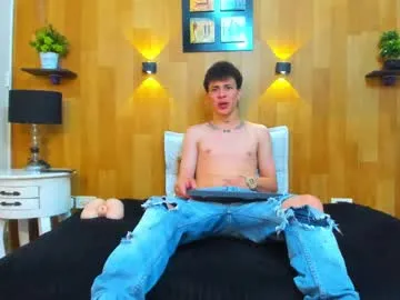 twink_strokes Image 5
