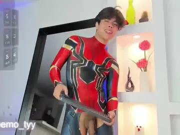 Megu_Melon – webcam model profile photo Image 19