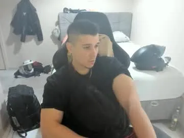 Benjamin_show – webcam model profile photo Image 3