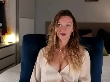 KrystinMiller – webcam model profile photo Image 12