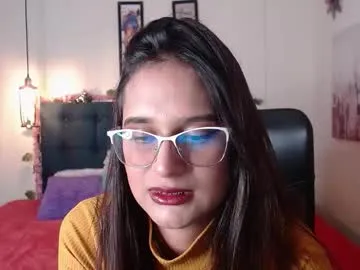 WitchAnnie – webcam model profile photo Image 15