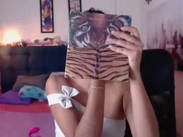 WitchAnnie – webcam model profile photo Image 16