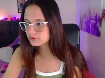 WitchAnnie – webcam model profile photo Image 3