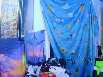 petites_perles – webcam model profile photo Image 2
