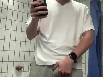 Benson18y – webcam model profile photo Image 8