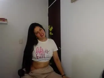 alana15 – webcam model profile photo Image 11