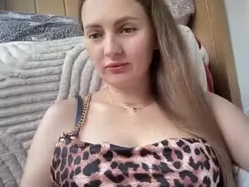 movessa – webcam model profile photo Image 15