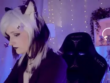 zui_lu – webcam model profile photo Image 13