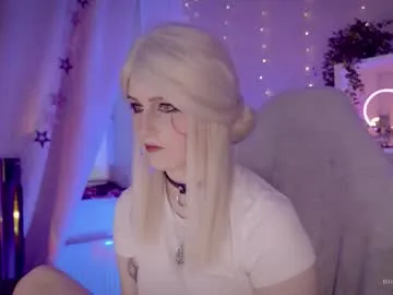 zui_lu – webcam model profile photo Image 16