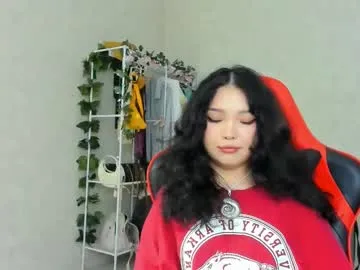 Alirawrz – webcam model profile photo Image 10