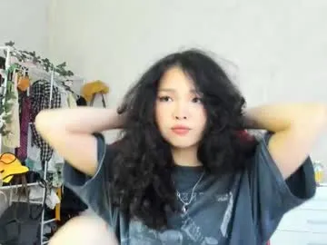 Alirawrz – webcam model profile photo Image 16