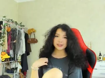 Alirawrz – webcam model profile photo Image 17