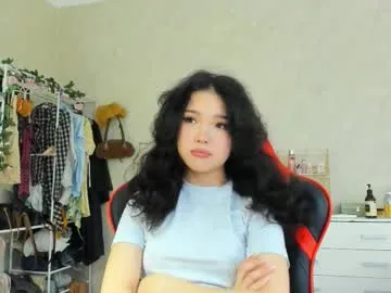 Alirawrz – webcam model profile photo Image 18