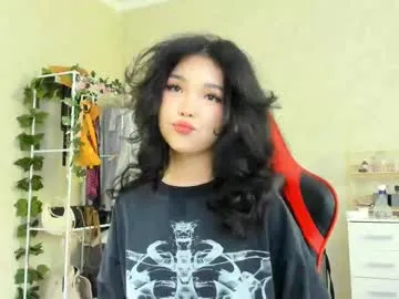 Alirawrz – webcam model profile photo Image 9