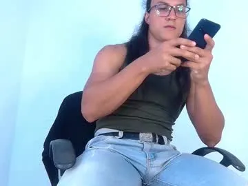 PabloArena – webcam model profile photo Image 13