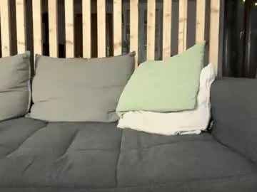 skinny_candy18 – webcam model profile photo Image 13