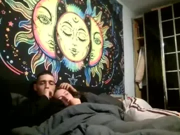 roouse – webcam model profile photo Image 12