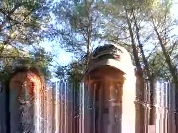 roouse – webcam model profile photo Image 18