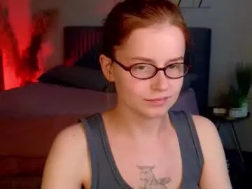 SaraSaintRae – webcam model profile photo Image 9