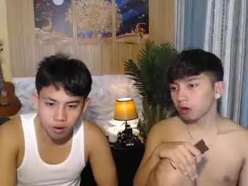 bisexualmilf – webcam model profile photo Image 12