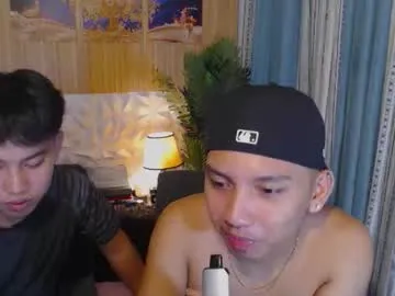 bisexualmilf – webcam model profile photo Image 16