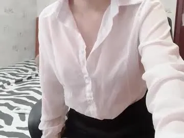 841_yayoi – webcam model profile photo Image 2