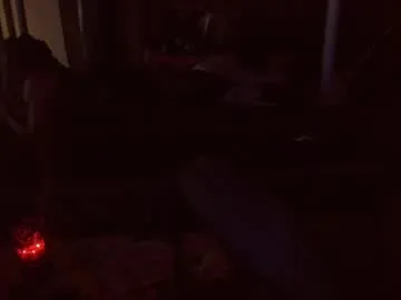 YU-KI00 – webcam model profile photo Image 16