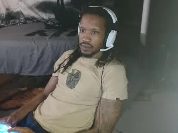 YU-KI00 – webcam model profile photo Image 17