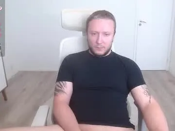 lioncluess – webcam model profile photo Image 16