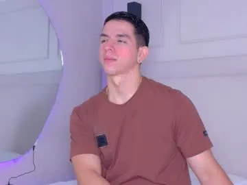 PabloArena – webcam model profile photo Image 9