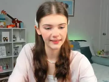 rosellegaeta – webcam model profile photo Image 4