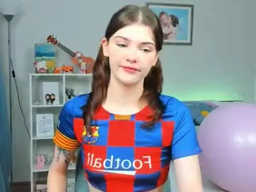 rosellegaeta – webcam model profile photo Image 6