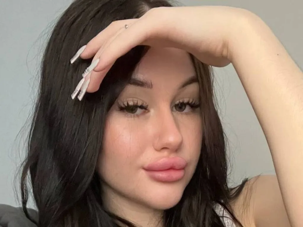 AlexaMusk's Thumb Image