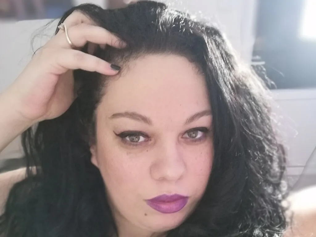 LexyDivine – webcam model profile photo