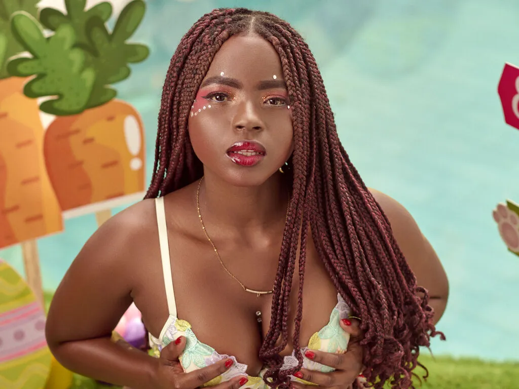 LindaBree – webcam model profile photo