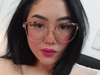 AnnaKomatsuu's Thumb Image