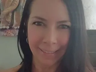 April_Desire – webcam model profile photo