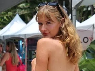 ariel_andcharlotte – webcam model profile photo Image 3