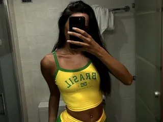BrattyZara110 – webcam model profile photo