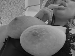 Hahaha_ha2 – webcam model profile photo Image 4