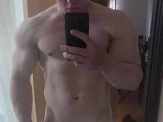 collegexmuscle – webcam model profile photo