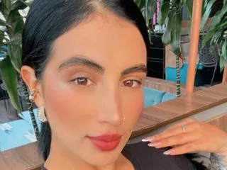 bisexualmilf – webcam model profile photo Image 6